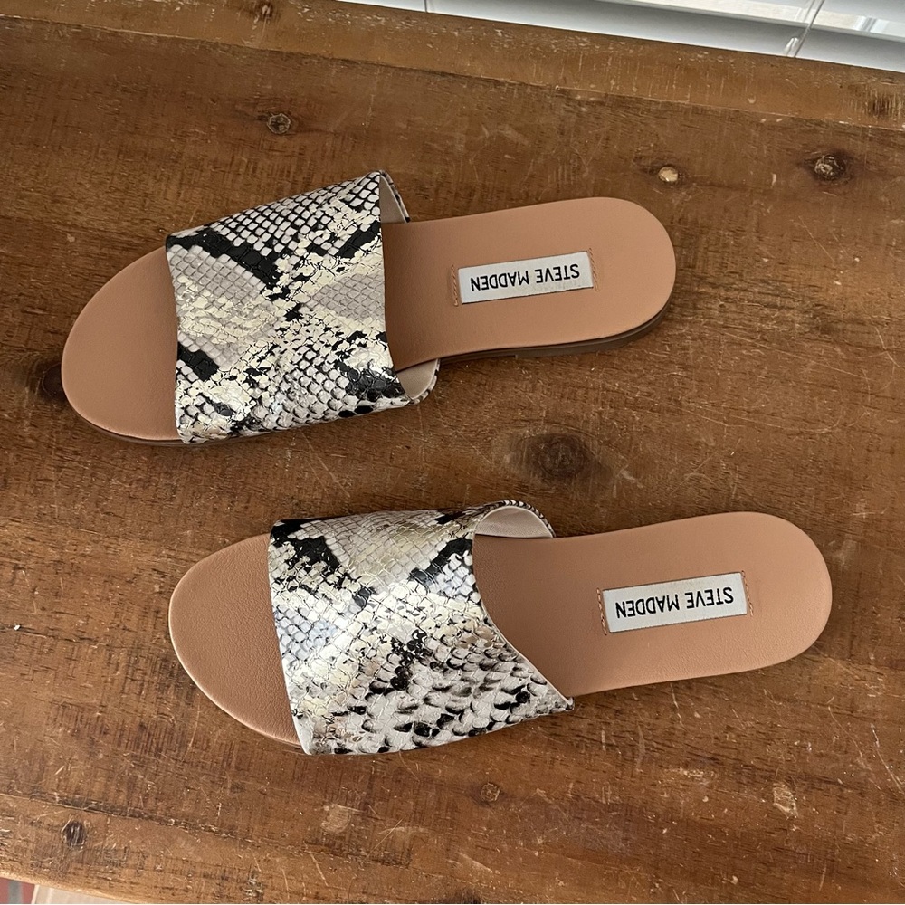 Steve Madden Karolyn Sandal